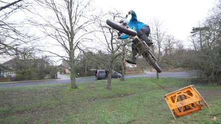 Watch This Guy Gleefully Send A CAKE Kalk Or Electric Motorcycle